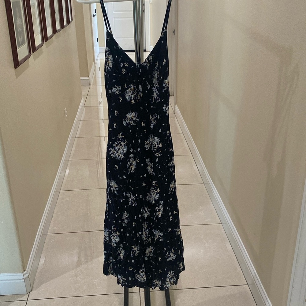 Super cute summer floral dress